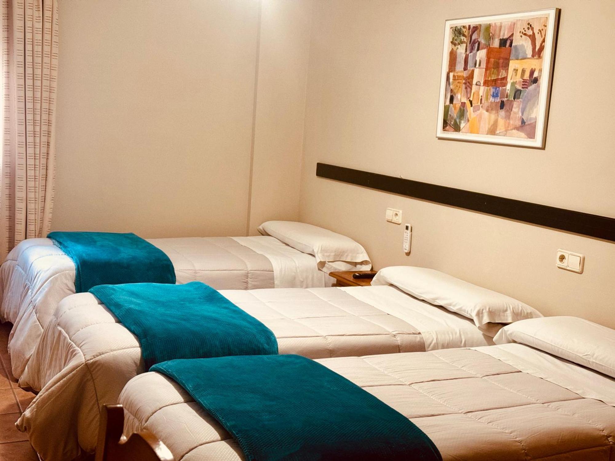 Hotel Hospederia Zacatin Алкала ла Реал Екстериор снимка